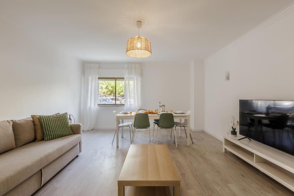 Comfort & Convenience In Massama Apartment