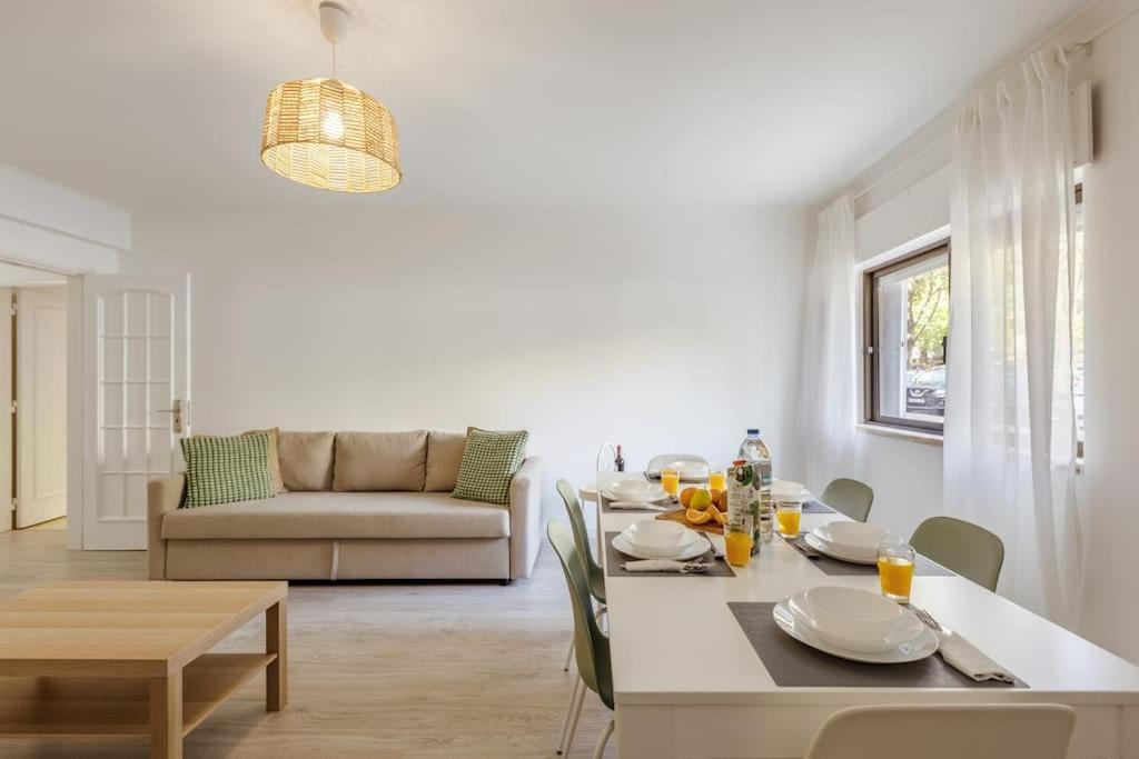 Comfort & Convenience In Massama * Queluz