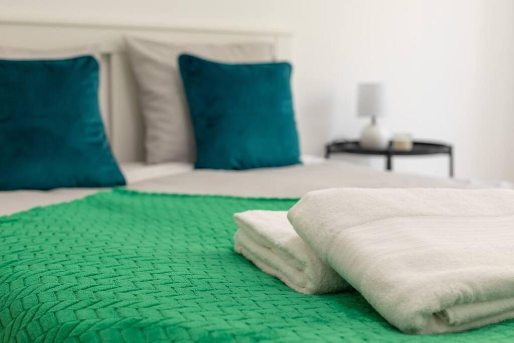 Apartment Comfort & Convenience In Massama *